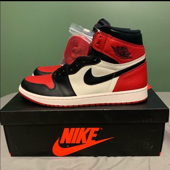 Jordan 1s... - Picture 5 of 7